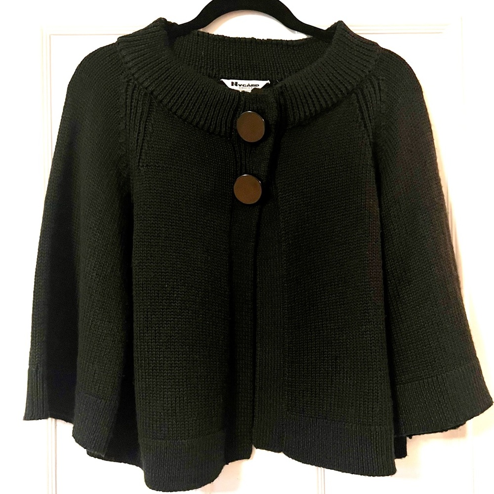 Black Cape Sweater Size Medium 10 12 Nygard Collection